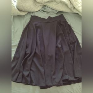 Medium Navy Circle Midi-Length skirt with pockets and zipper